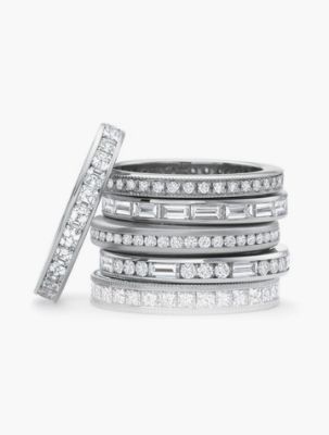 Show details for Vintage Silver Bracelet Picture of Vintage Silver Bracelet